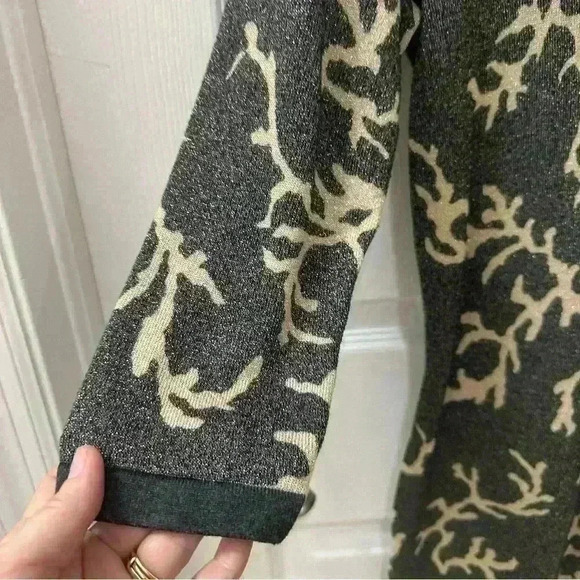 Ladies J. McLaughlin BOCA Gray Tan Metallic Twig Tunic Sweater S Work Attire - Picture 2 of 8